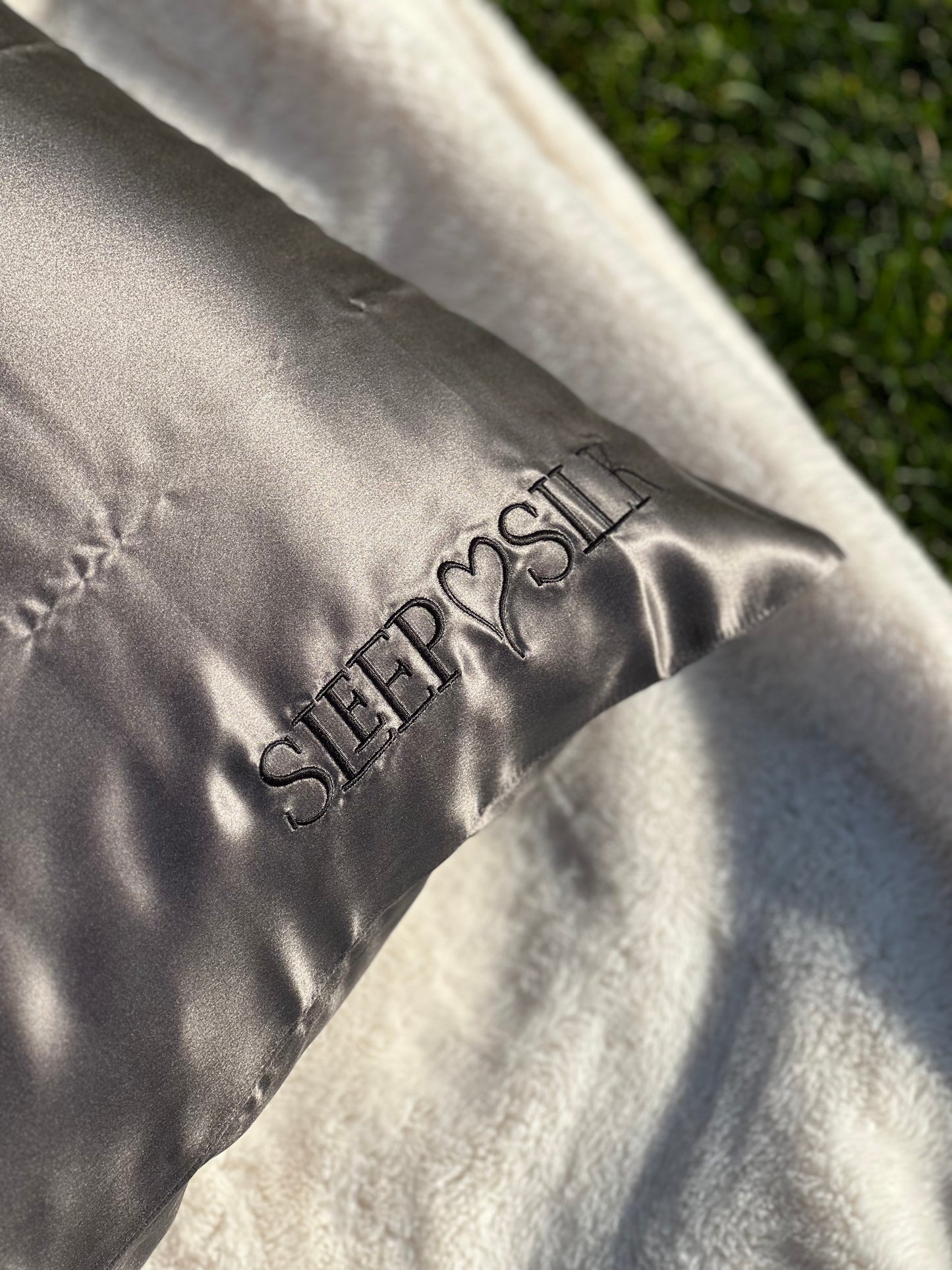 Silk pillowcase - Smoked•Grey